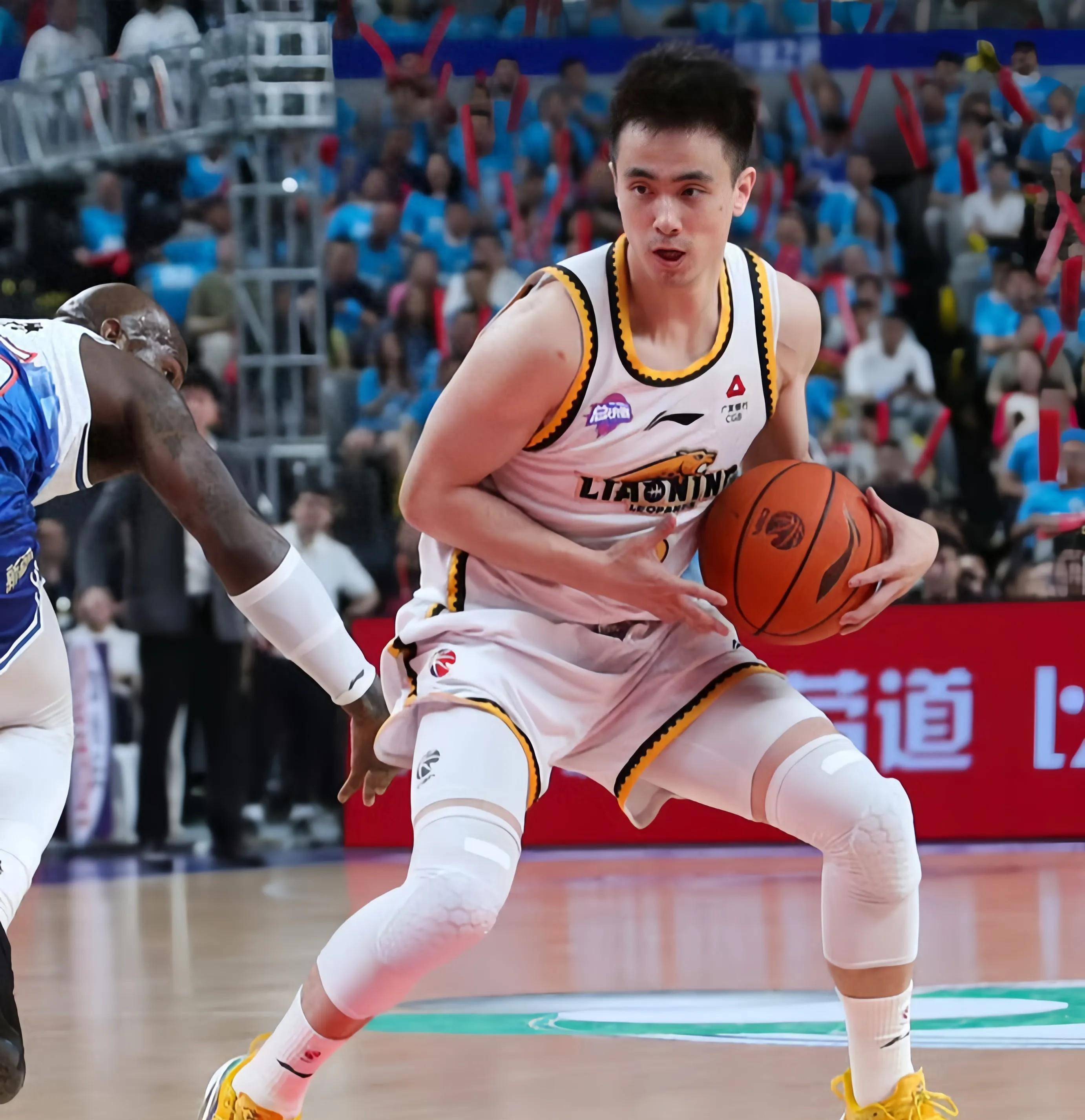 关于赛前突围战来临，广州队围绕CBA常规赛豪取连胜，震撼外界，更衣室氛围转暖的信息