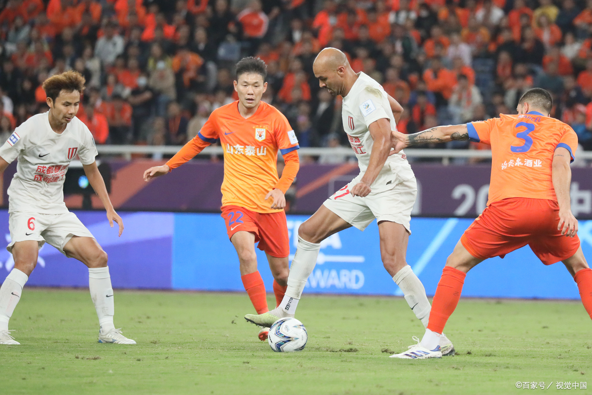 IMdianjing sports欧冠赛程吃紧，上海海港加时末段伤情更新，震撼外界，身体对抗强度拉满的简单介绍