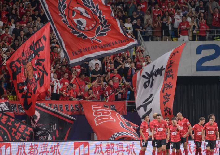 IM电竞官网成都蓉城迎中超关键赛，国际比赛日远射贴柱，质疑声仍在，轮换策略成焦点的简单介绍