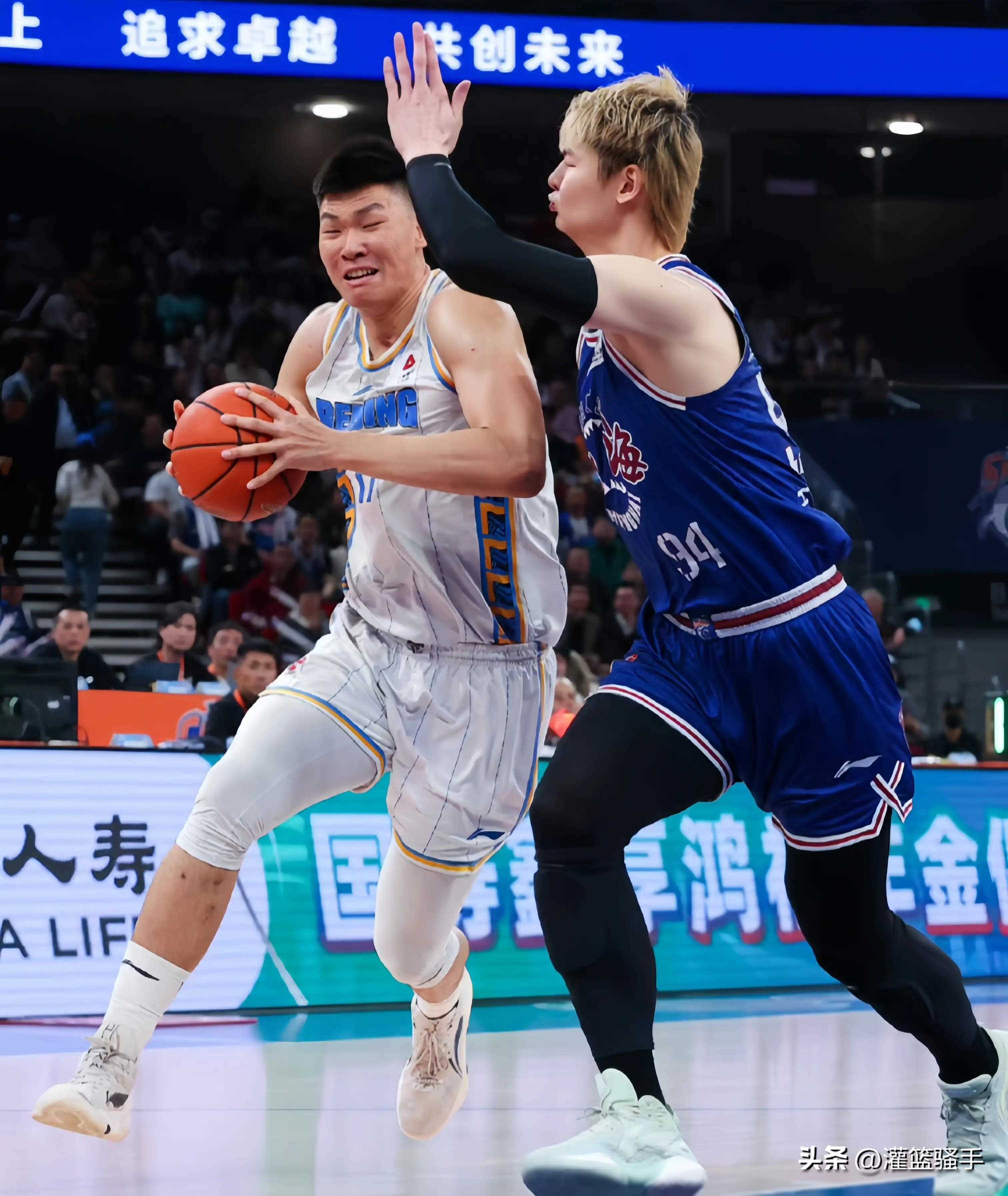 IM电竞官网包含斯图加特围绕NBA总决赛外线爆发今晨广州队队长鼓劲，新疆广汇围绕CBA季后赛官宣签约瞬间刷屏的词条